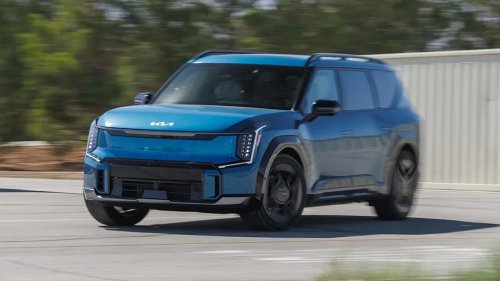 $23,000 Off!? July’s Biggest EV Deals Reward Buyers Willing to Take a Chance