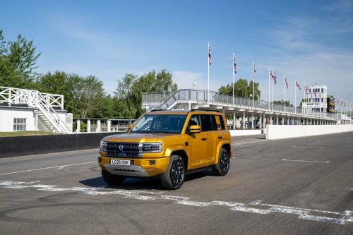 Land Rover, Rover, Test-Driving The Denza Bao 5: Should Land Rover Be Worried?