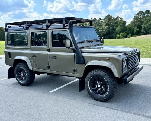 1996 Land Rover Defender 110 300Tdi Is For Sale on Bring a Trailer with 4 Days Left at $25,000