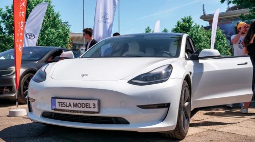 Tesla Can't Dodge A Recall For Overly Bright Headlights