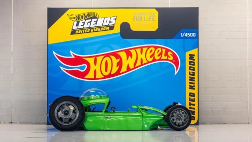 We turned a VW Beetle into a Hot Wheels car