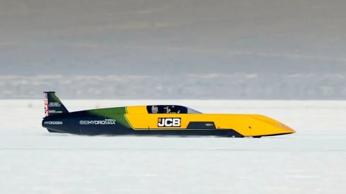 The Hydrogen Jcb Hydromax Has Broken a Bonneville Record Before Its Sanctioned Fia Attempt