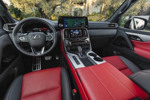 Toyota, Lexus, Toyota Vs. Lexus: Where the Extra Money Actually Goes
