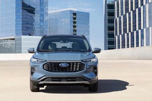 Ford, Ford Escape, Nissan, Ford Escape Vs. Nissan Rogue: Which One Has More Cargo Space?