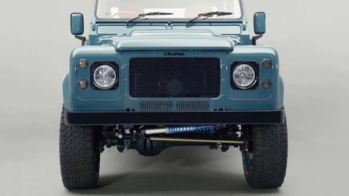 Wealthy Young Women Love Expensive Old SUVs