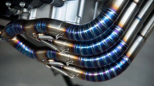 Why Do Some Motorcycle Exhaust Pipes Turn Blue?