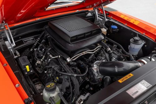 Revology Mustang Boss 302: Pluperfect Mustang