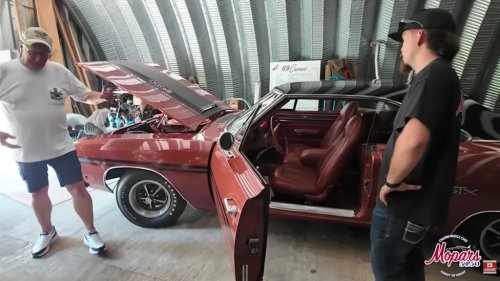 Plymouth, 1-of-1 1970 Plymouth GTX 440 Six Barrel 4-Speed Discovered In Canada