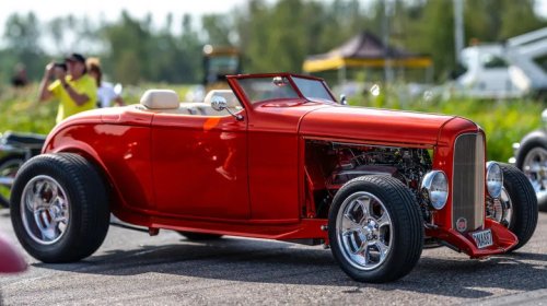 3 Of The Coolest Cars Personally Owned By American Pickers' Mike Wolfe