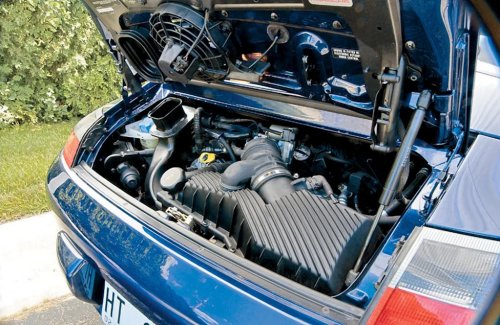 View Photos of the 2004 Luxury Convertibles