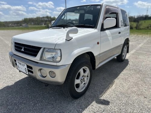 Mitsubishi, Mitsubishi Pajero, MINI, This 2000 Mitsubishi Pajero Mini Is Perfect for a Peanuts Fan