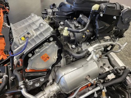 Stellantis Delays Range-Extended Jeep and Ram Models