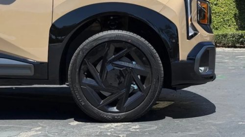 Kia, Kia Seltos, Kia Telluride, MINI, Kia's 2027 Seltos Looks And Drives Like A Mini Telluride, But There's A Tough Trim Decision