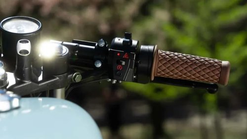 This Retro EV Two-Wheeler Is Playing Both Sides Of The Motorcycle Rulebook
