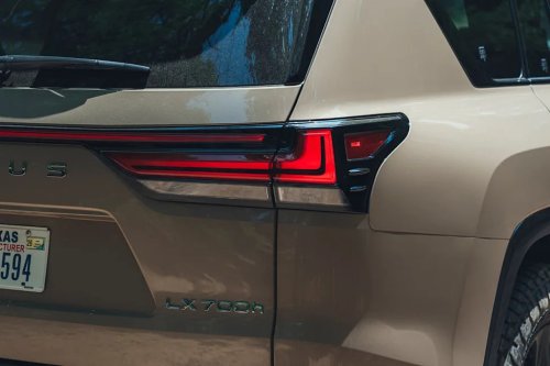 View Exterior Photos of the 2026 Lexus LX700h Overtrail