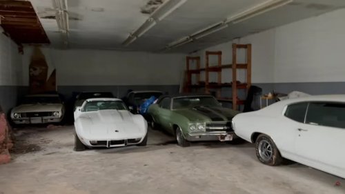 YouTuber Uncovers Abandoned Muscle Car Collection And Tries To Buy It All