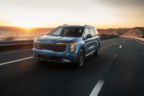 Kia, Kia Carnival, Kia’s Hot-Selling Carnival Gets A Tiny Price Hike For 2027