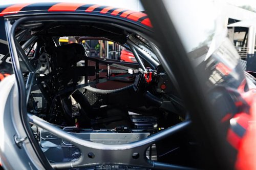 Meet the New Porsche 911 GT4 R Race Car