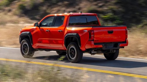Toyota, Toyota Hilux, Toyota Tacoma, Toyota Tacoma Beats The Hilux Where American Truck Buyers Actually Care