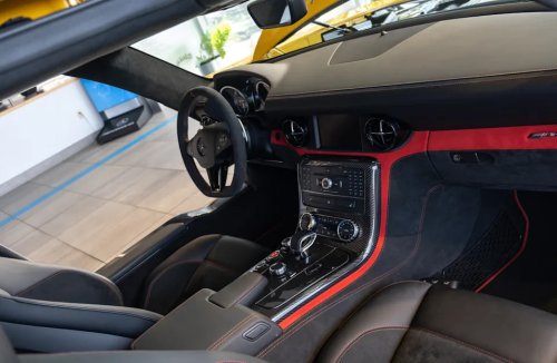 Mercedes-Benz, 2014 Mercedes-Benz SLS AMG Black Series for Sale With 576 Miles
