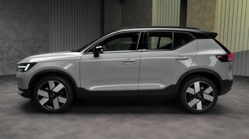 The Big 2028 Volvo XC40 Refresh Looks Great, But The Major Change Is Inside