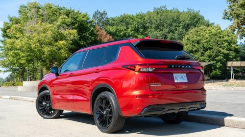 2026 Nissan Rogue Plug-In Hybrid vs. 2026 Toyota RAV4 PHEV: I Drove Both SUVs—Here's My Honest Comparison Review