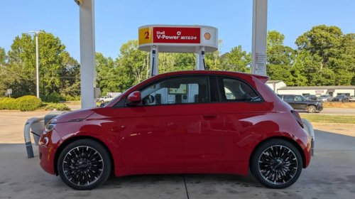Fiat, My 2024 Fiat 500e Is So Good At Fixing Itself, I Don't Even Need A Mechanic