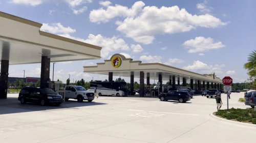 Buc-Ee's Gas Stations May Be Huge, But Don't Take Up Space With Your RV Overnight
