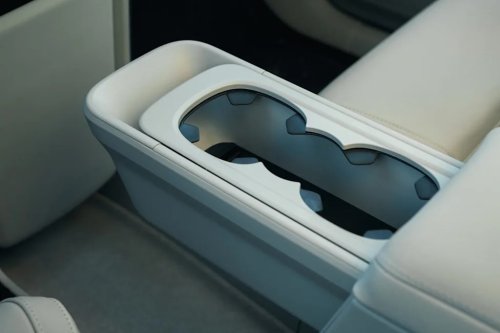 Take a Peek Inside the Electric 2027 Volvo EX60