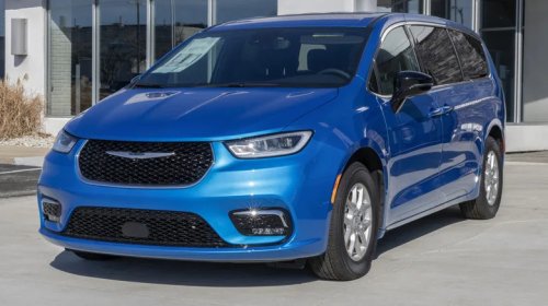 These Cars Instantly Tell You Their Owners Have Good Taste