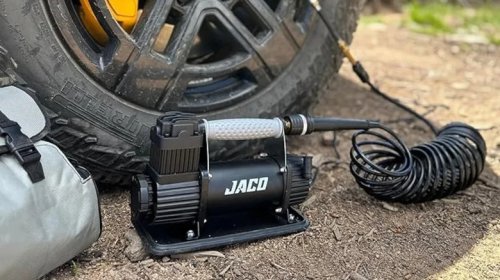 4 Top Rated Tire Inflators To Keep In Your Vehicle
