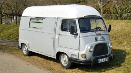9 Vintage Vans That Secretly Want To Be Cartoon Stars