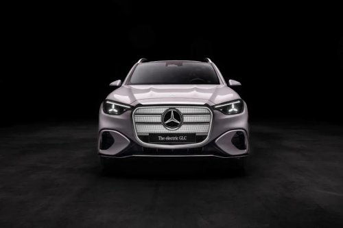 The 2026 Mercedes-Benz GLC 400e: It's Full of Surprises