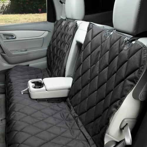 10 Car Essentials Every Dog Owner Needs