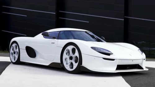 Rivian, 5 Modern Supercars That Would Get Beaten By A Quad-Motor Rivian R1T Pickup Truck To 60