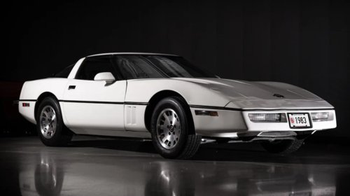The 1983 Corvette Is The Rarest Example Of America's Sports Car: Why It Kinda Sucks
