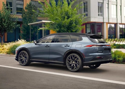 My Friend Drives a 2019 Honda Pilot and Doesn't Want a Big 3-Row SUV Anymore. This is What I Recommended