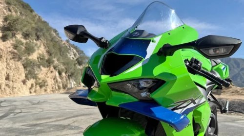 2026 Kawasaki Ninja ZX-10R Review: Less Power, More Appeal