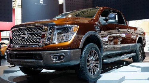 7 Diesel Engines That Outperform The 7.3 Power Stroke's Torque Ratings