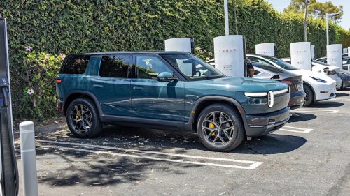 Not Even Triple-Digit Heat Could Slow Down the New Rivian R2