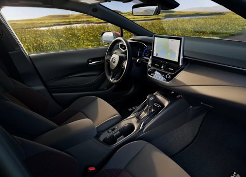 Will the Hybrid Sedan Be the Savior of the Sedan Segment? Here Are 4 of the Best