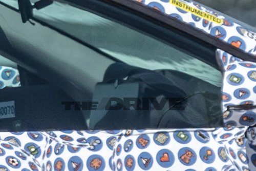 Ford, Ford Expedition, Spied: Ford’s $30,000 Electric Truck Caught Next to an Expedition