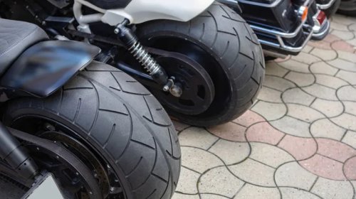 Why Do Some Motorcycles Have Fat Tires?