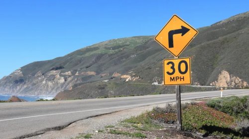 Speed Limit Signs Vs. Advisory Speed Signs: What's The Difference?