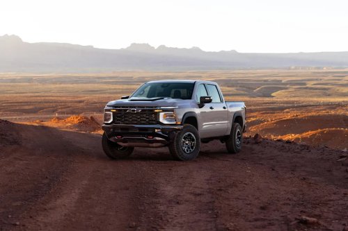 Chevy, Big, Bad Chevy Silverado ZR2 Off-Roader Has 60 Inches of Screens… For Some Reason