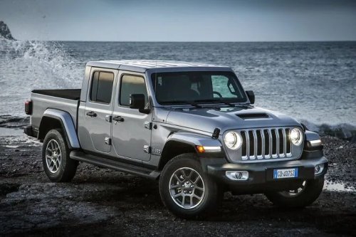 Jeep, Jeep Recalling Over 1 Million Vehicles Due to Fire Risk