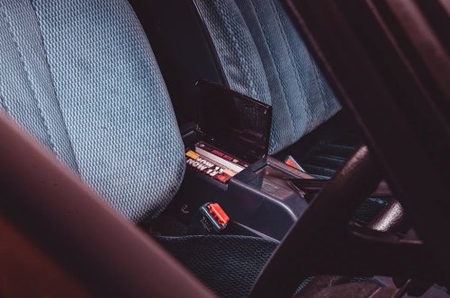 Toyota Corolla AE86: thunder &amp; lightning