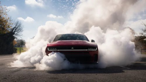 Dodge Power Dollars Is Back: Get a Pile of Cash Off a Charger Sixpack