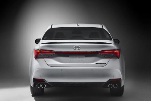 Top 10 Longest-Lasting Cars: Sedans and Hatchbacks You Can Keep