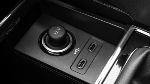 7 Of The Best Bluetooth Car Adapters For Every Port Type